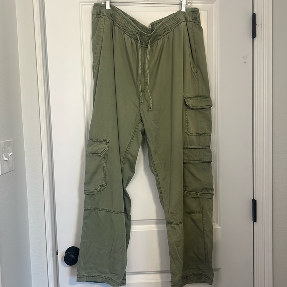 Old Navy Mid Rise Wige Leg Olive Cargo Pant Elastic Waist 2X